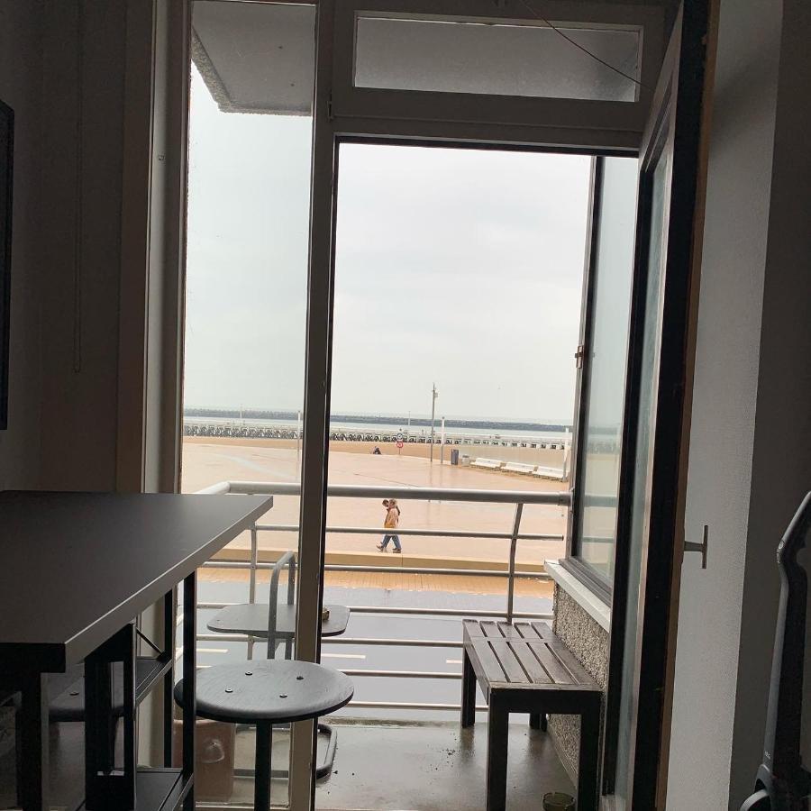 De Zeeheld Apartment Ostend Exterior photo
